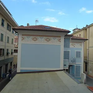 Stella Marina In Pieno Centro Di Sulla Passeggiata Mare Pietra Ligure